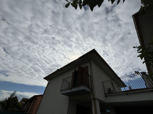 TRIFAMILIARE CON GIARDINO E TERRAZZO